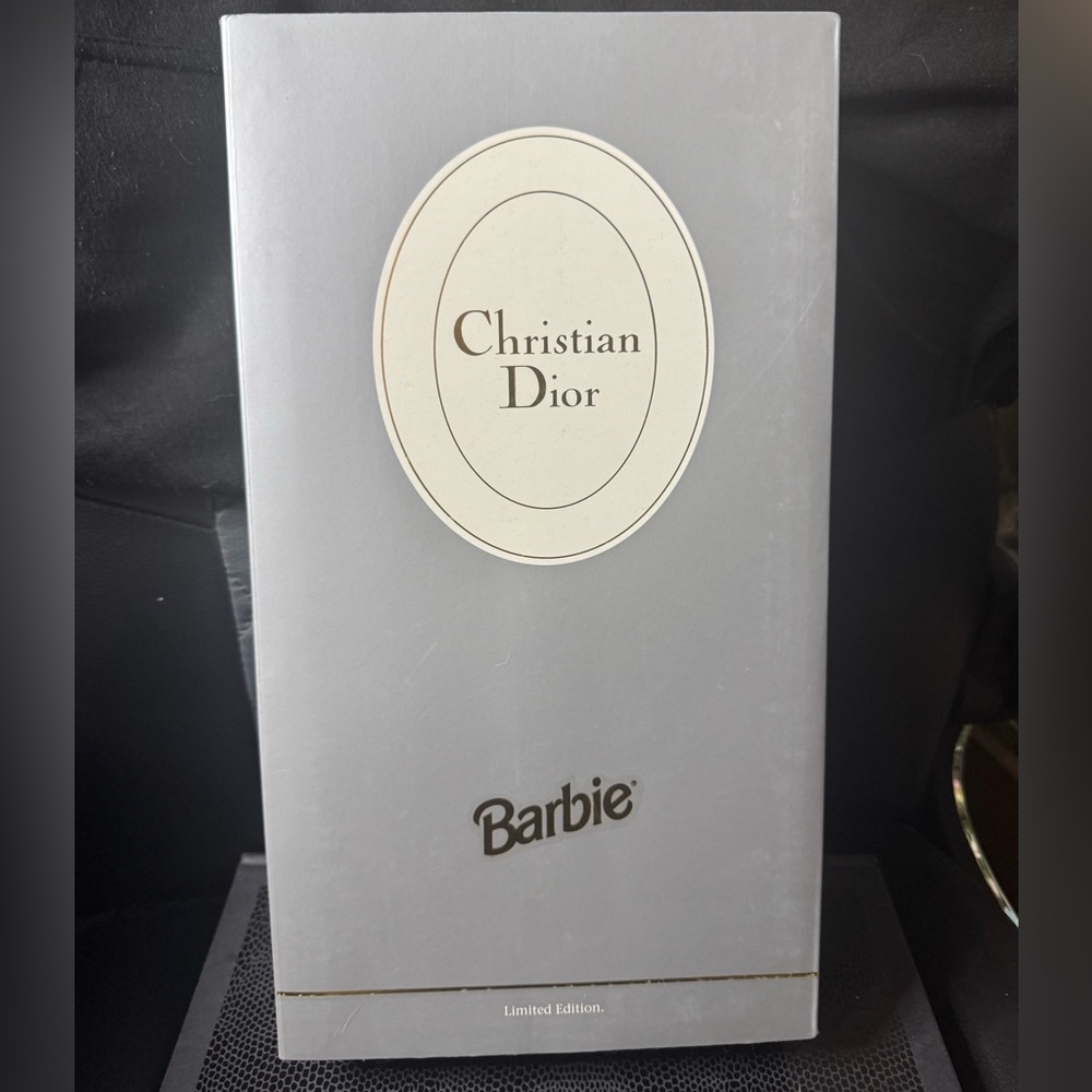 🔥Vintage🔥 Christian Dior Barbie - NEVER OPENED